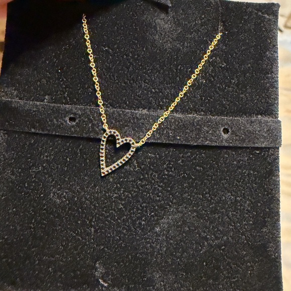 Stephanie Gottlieb Jewelry - Gold Heart Pendant Necklace